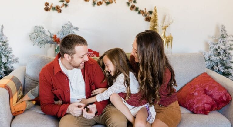 7 Tips for a Mindful Weekend Celebration with Your Family at Home! 3 u367-7-Tips-for-a-Mindful-Weekend-Celebration-with-Your-Family-at-Home