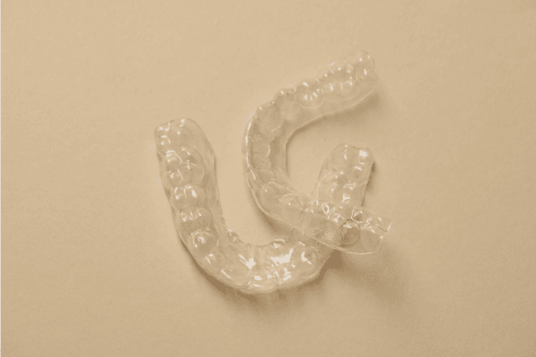 Invisible Braces Price: Do Retainers and Refinements Cost Extra? 1 Invisible-Braces-Price-Do-Retainers-and-Refinements-Cost-Extra